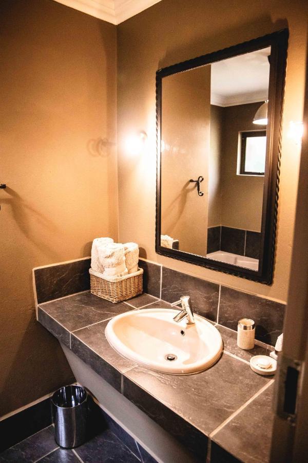 Bass Lake Country Lodge Pretoria-Noord Dış mekan fotoğraf